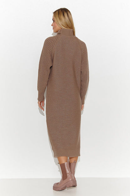  Robe de jour model 185220 Makadamia 
